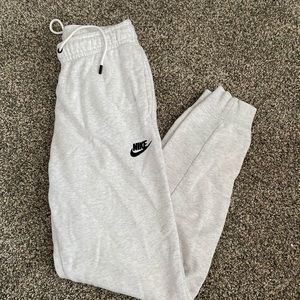 NIKE SWEAT JOGGERS